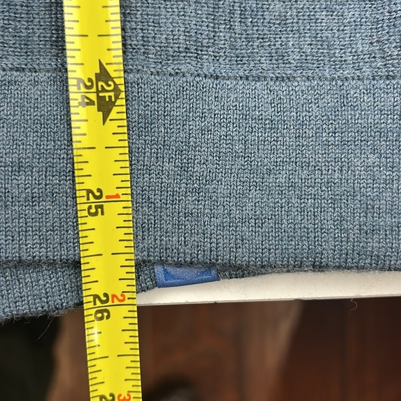 Lululemon Men's Blue Long Sleeve Mock ¼ Zip Knit Sweater - Picture 6 of 9